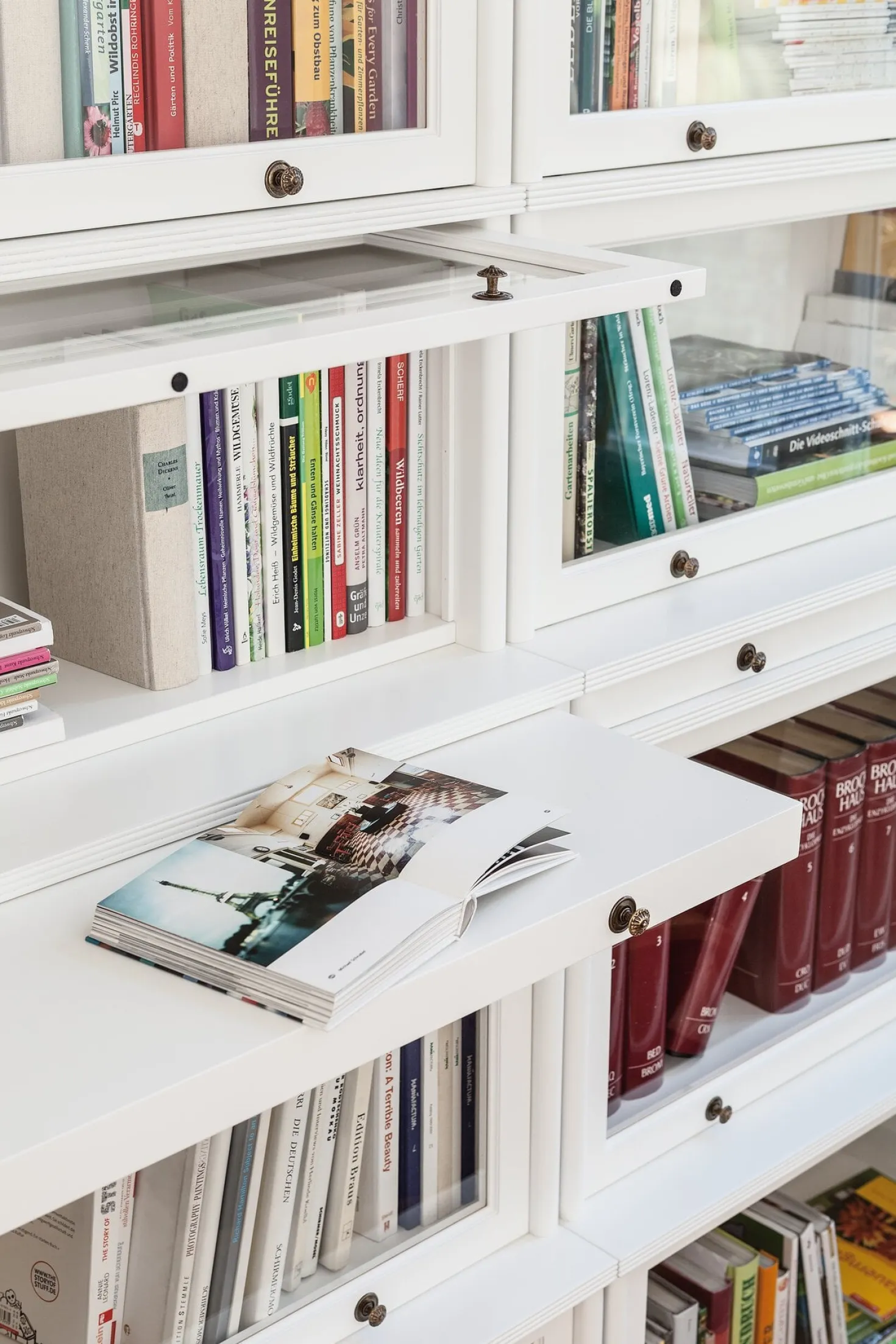 Bücherschrank weiß