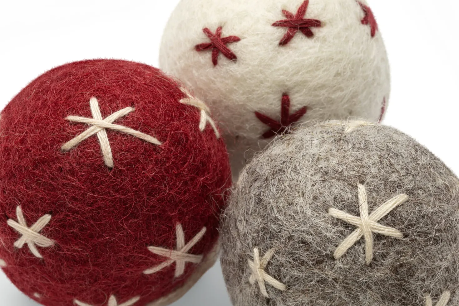 Christbaumkugeln bestickt Filz