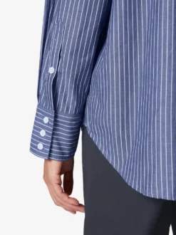 Damenbluse gestreift