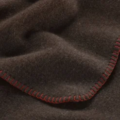 Decke Yakhaar