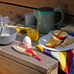 Eierbecher mit Schranke