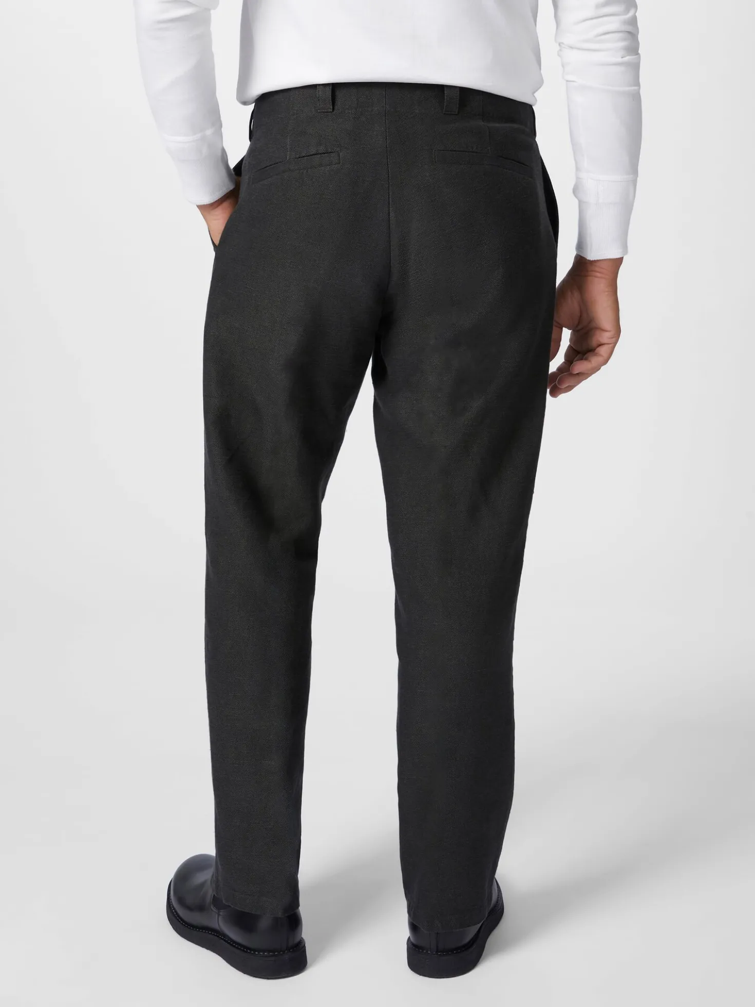 Herrenhose angeschnittener Bund