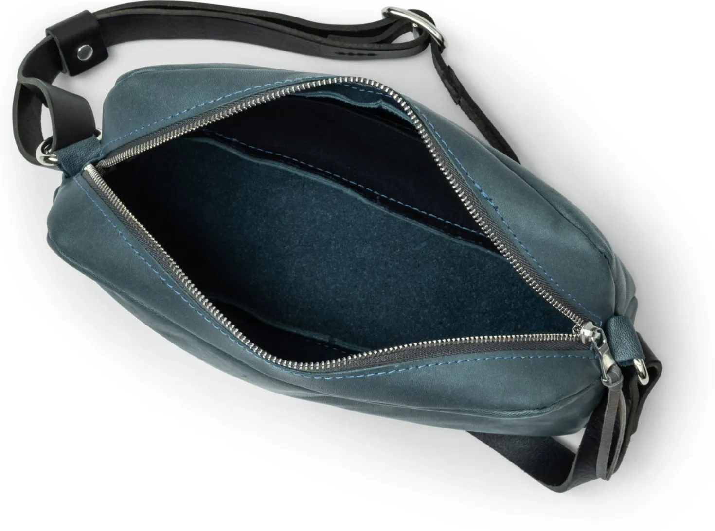 Kleine Handtasche Sattlerriemen, blaugrau