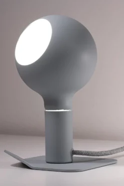Tischleuchte Base Magnetica